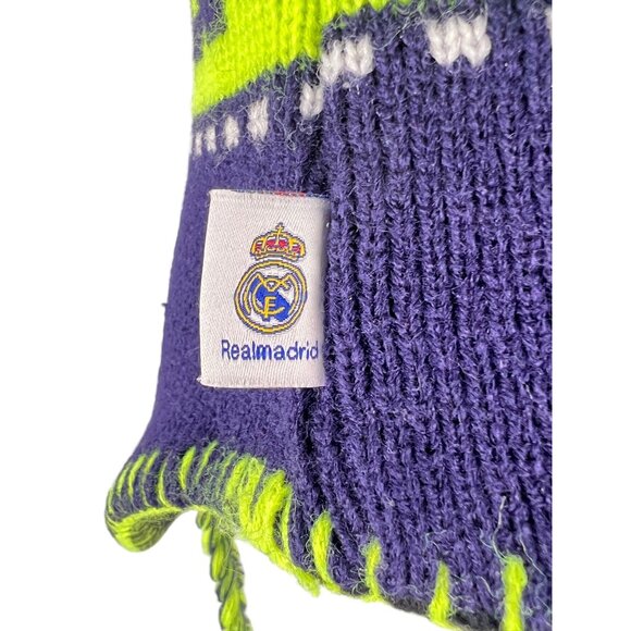 Real Madrid Knitted Winter Hat Pom Pom & Tassels Acrylic Blue Green Beanie Cozy - Picture 6 of 9